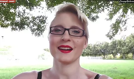 La jeune femme accepte porno français pere fille d'abord le sexe anal.