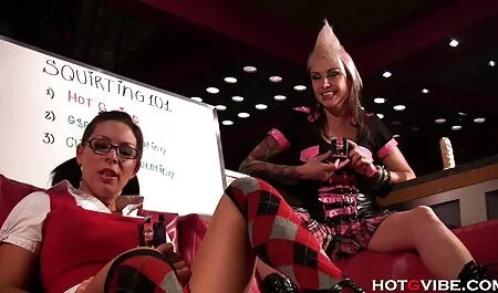 Trois tribus et une mer de porno fille avec chien sperme