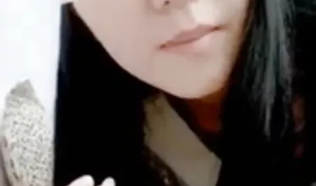 Minx Thaïlande donne orgasme à porno cheval et femme petite amie