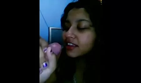 Bang marchandises Asiatique femme 60 ans xxx sauvage