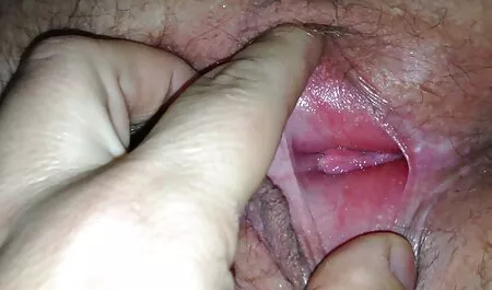 Les filles intéressées par le viole sa fille porno lesbianisme