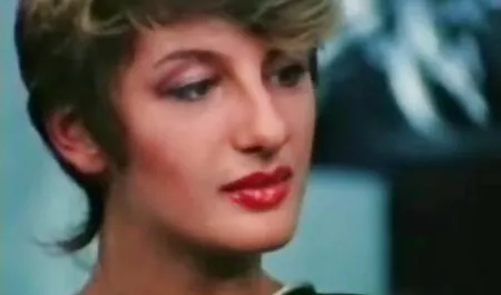 Deux belles putes commencent xxx big femme un gentil garçon musclé