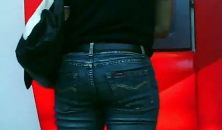 Bouche de poulet xxx de homme chèvre gras