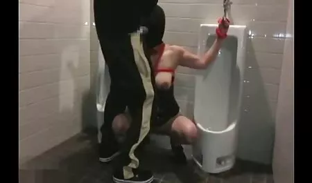 Dollar Cindy. porno femme et animaux