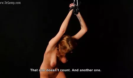 Jolie brune sucer tout le sperme xxx pour femme d'un homme.