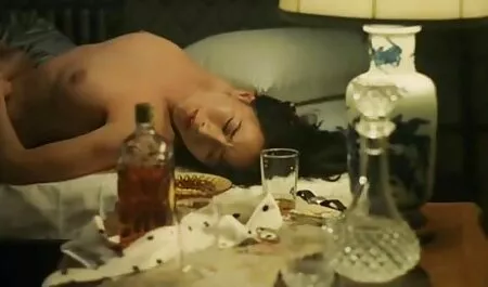 Hippy Gangbang deux fille xxx De blonde juteuse