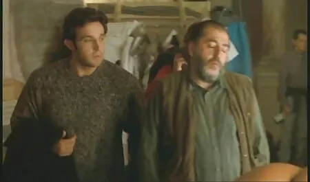 Les femmes se papa fille porn masturbent dans la salle de bain