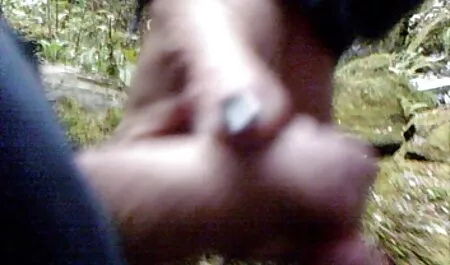 Joliment espionné et corné comme une branlette belle blonde porn à votre favori