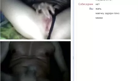 Homme étiré porno des femmes et des animaux pour Brune Chaude Megan pluie