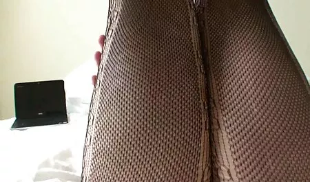 Une explosion d'inspiration d'une belle femme aux cheveux mamie porno francais bruns