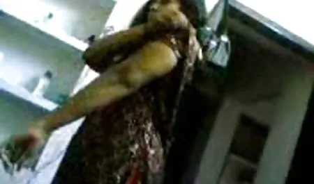 Je suis venu au centre médical pour obtenir de l'aide. xxx bonne meuf