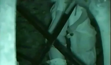 Sale xxx femme cheval groupe XXX