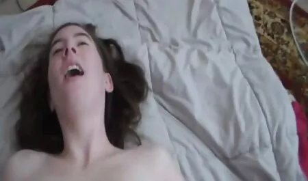 Salope japonaise est venu à gangbang. porno cheval femme