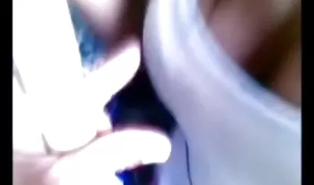 Poussins en porno il viole sa fille minijupes