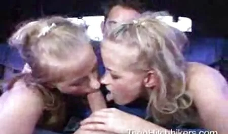 Je fais le petit déjeuner pour mon mari et les porno fam choval fellations.