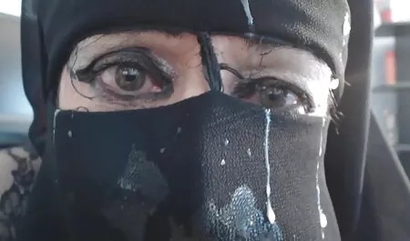 Baiser lesbienne xxx femme et cheval Japon