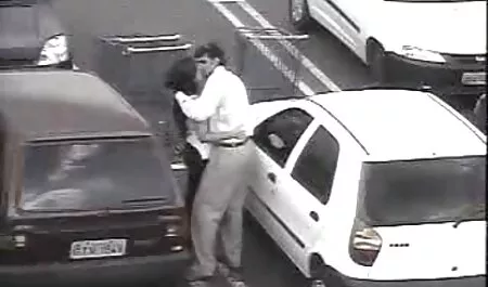 Latina dans l'amour donne le feu lesbiens xx vert à la Bite.