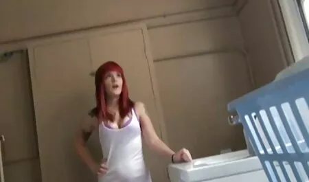 Le sexe est amusant et lisse avec porno femme petite taille une blonde gubastennoy amusant