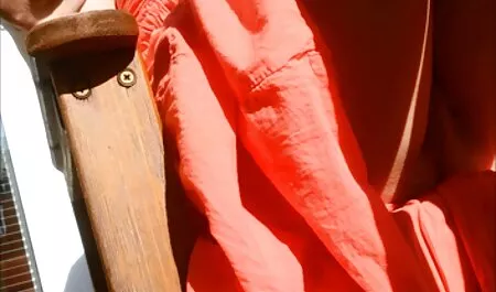 Beau couple remplit votre collection de porno porno femme avec homme maison.