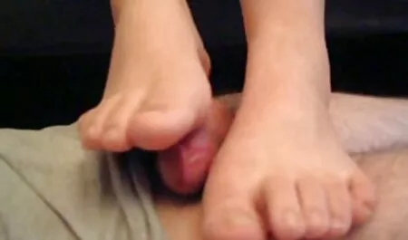 Latina dans l'amour et un jeune amant xxx fille black