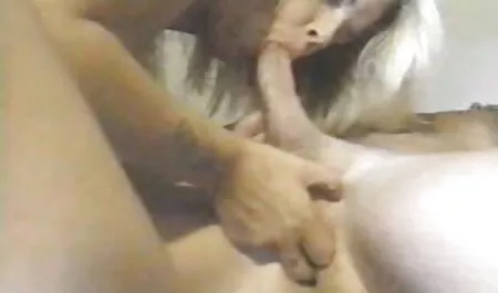 Putain xxx famme et famme de fille dans la rue