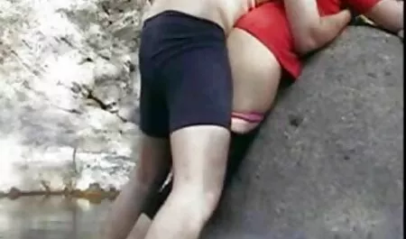 Sexe avec un beau porno animaux femmes cul